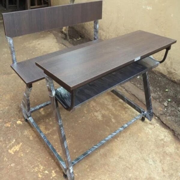 Rectangular Wooden School And College Furniture